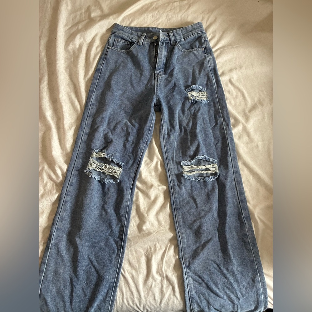 SHEIN Blue Distressed Women Jeans